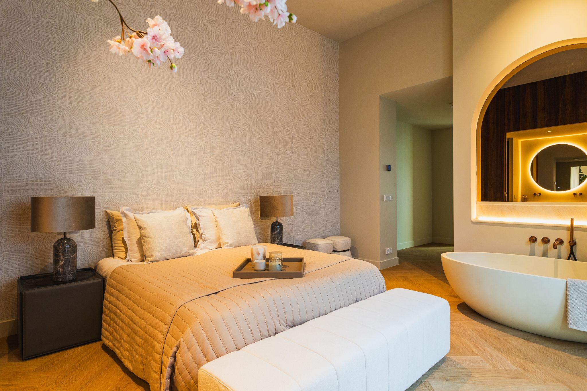 Photo 12 of Hugo de Grootstraat 1-A