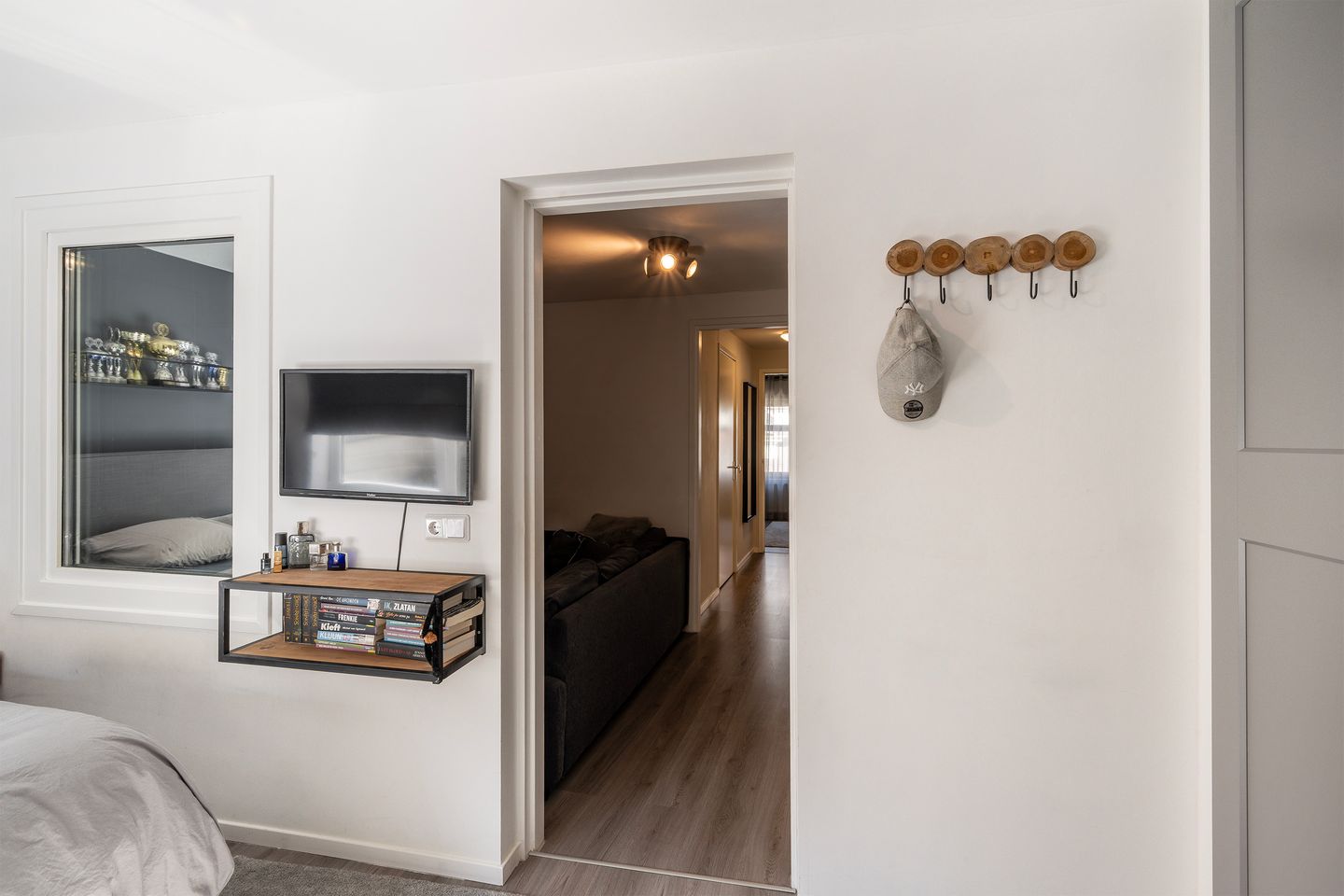 Photo 29 of Hoogstraat 155