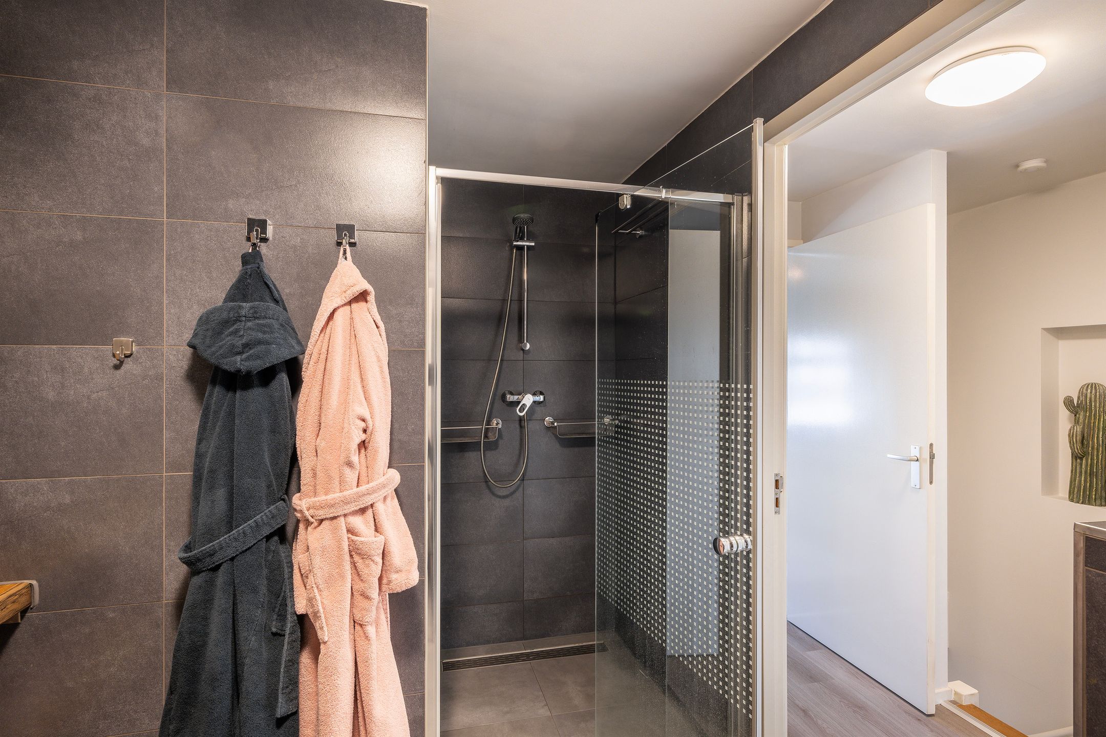 Photo 33 of Hoogstraat 155