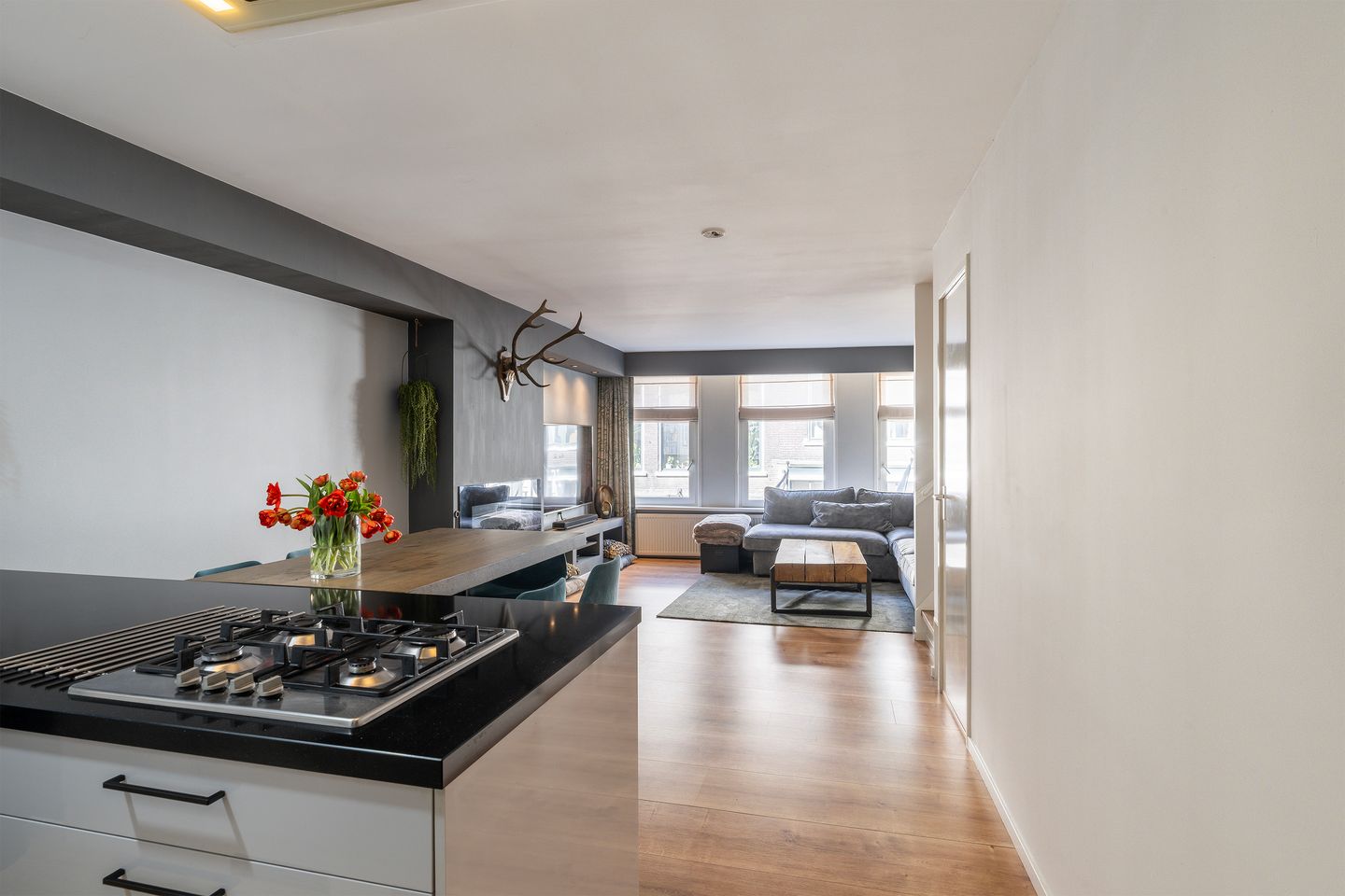 Photo 14 of Hoogstraat 155