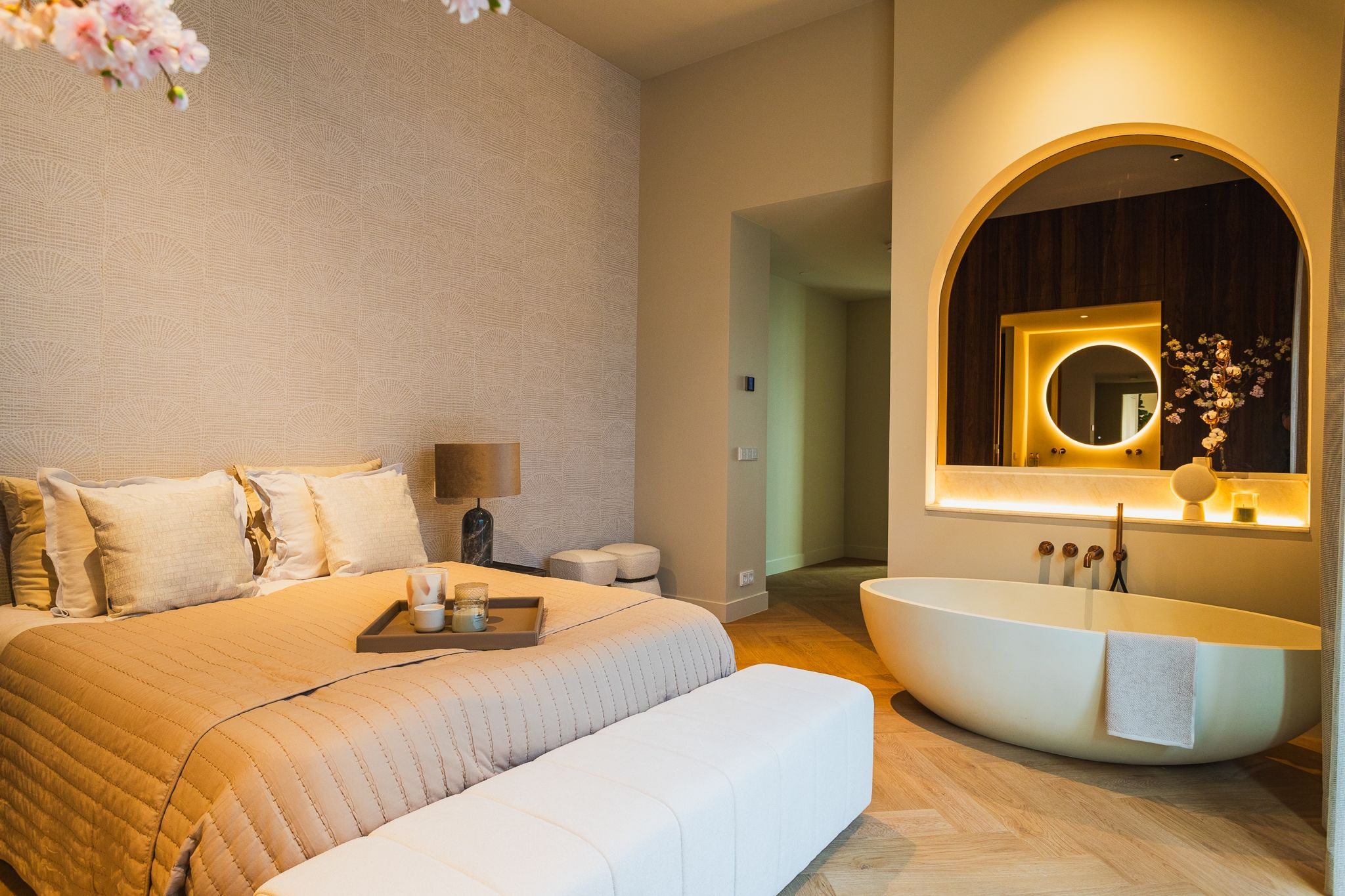 Photo 21 of Hugo de Grootstraat 1-A