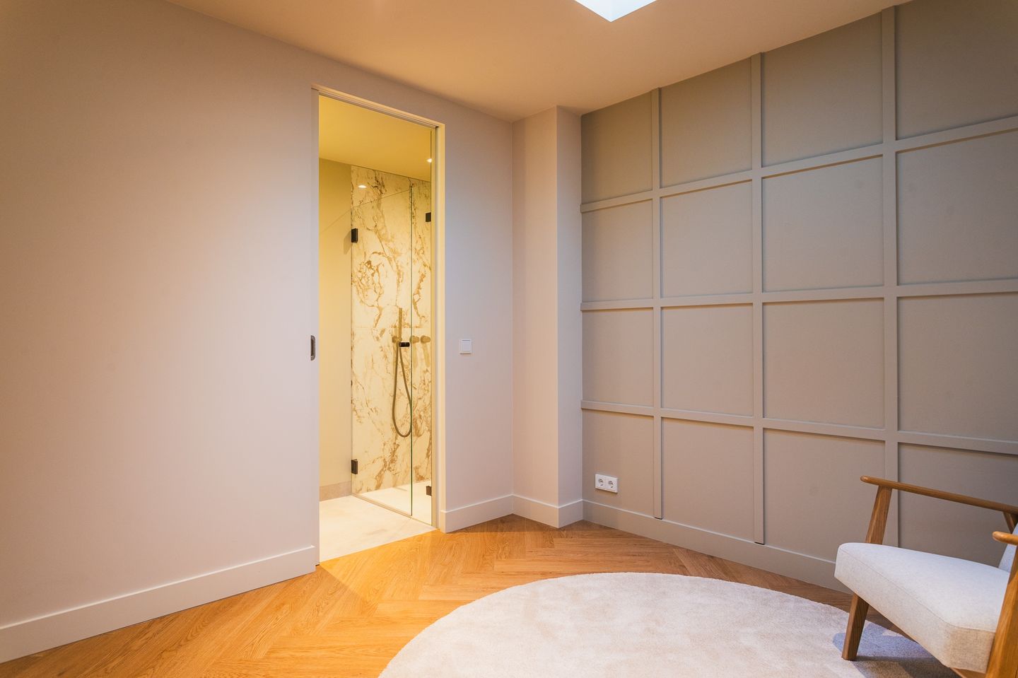 Photo 35 of Hugo de Grootstraat 1-A