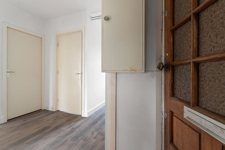 Photo 4 of Deimanstraat 308