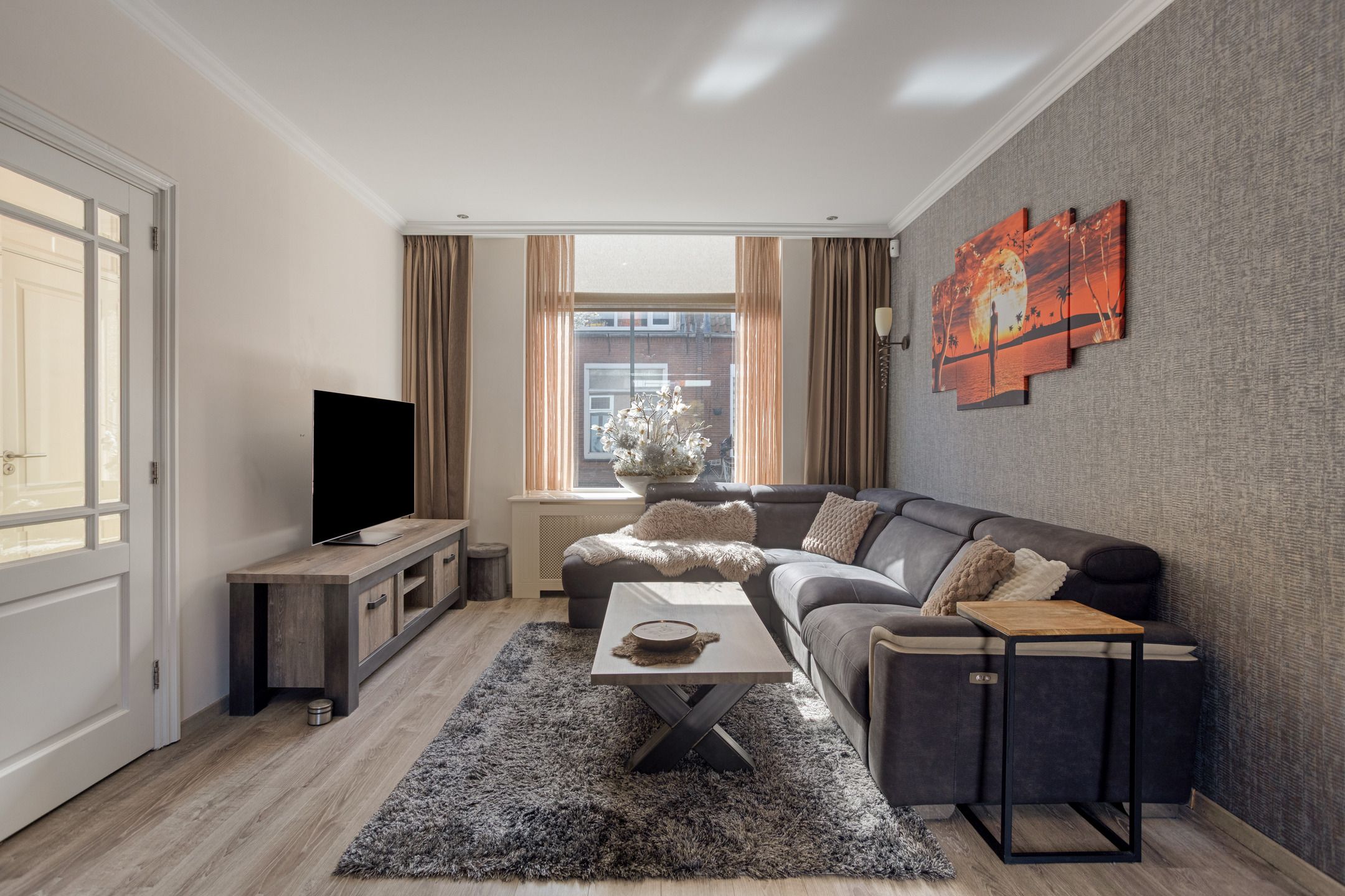 Photo 9 of Dokter Weversstraat 12