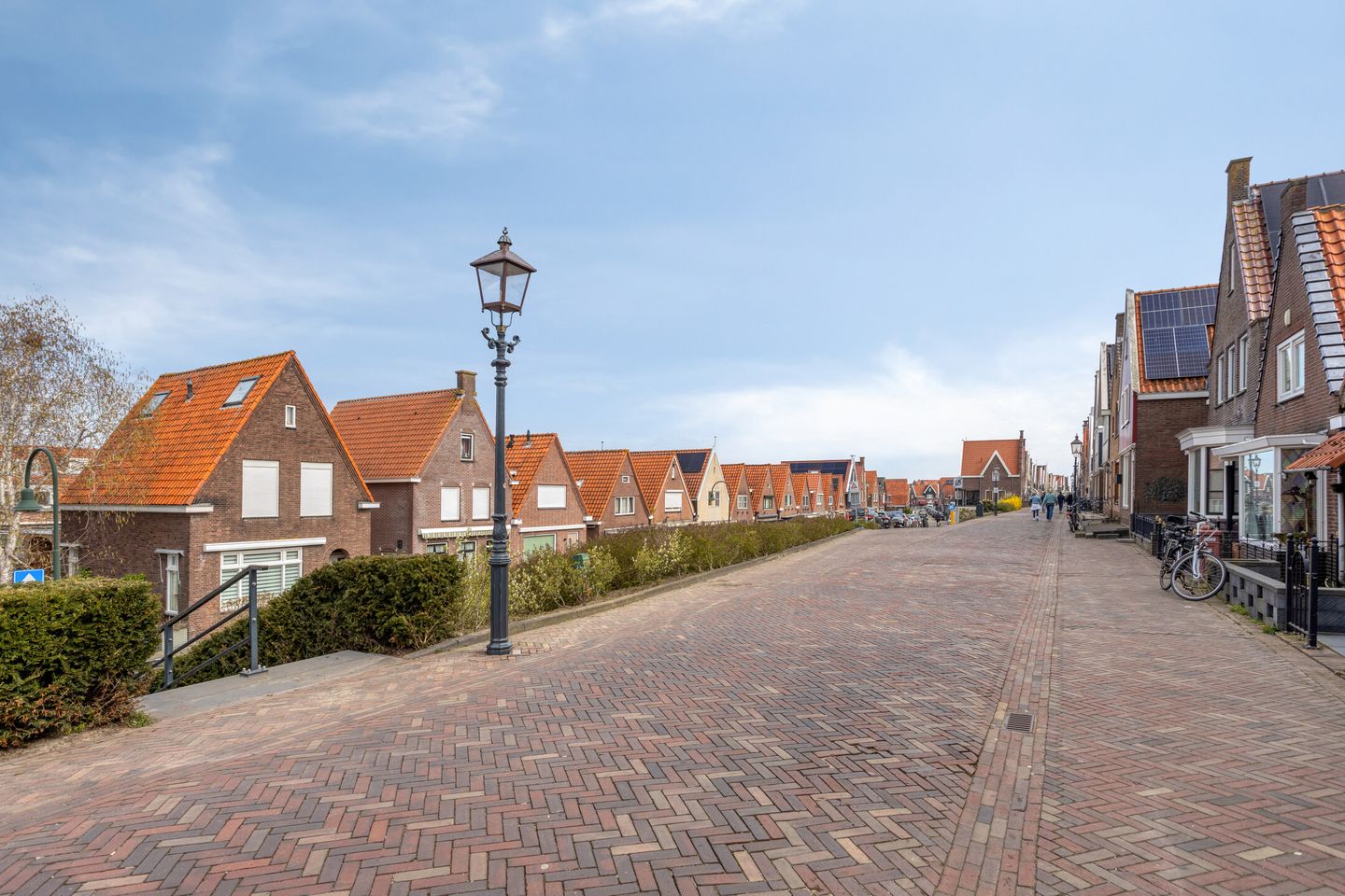 Photo 34 of Dokter Weversstraat 12