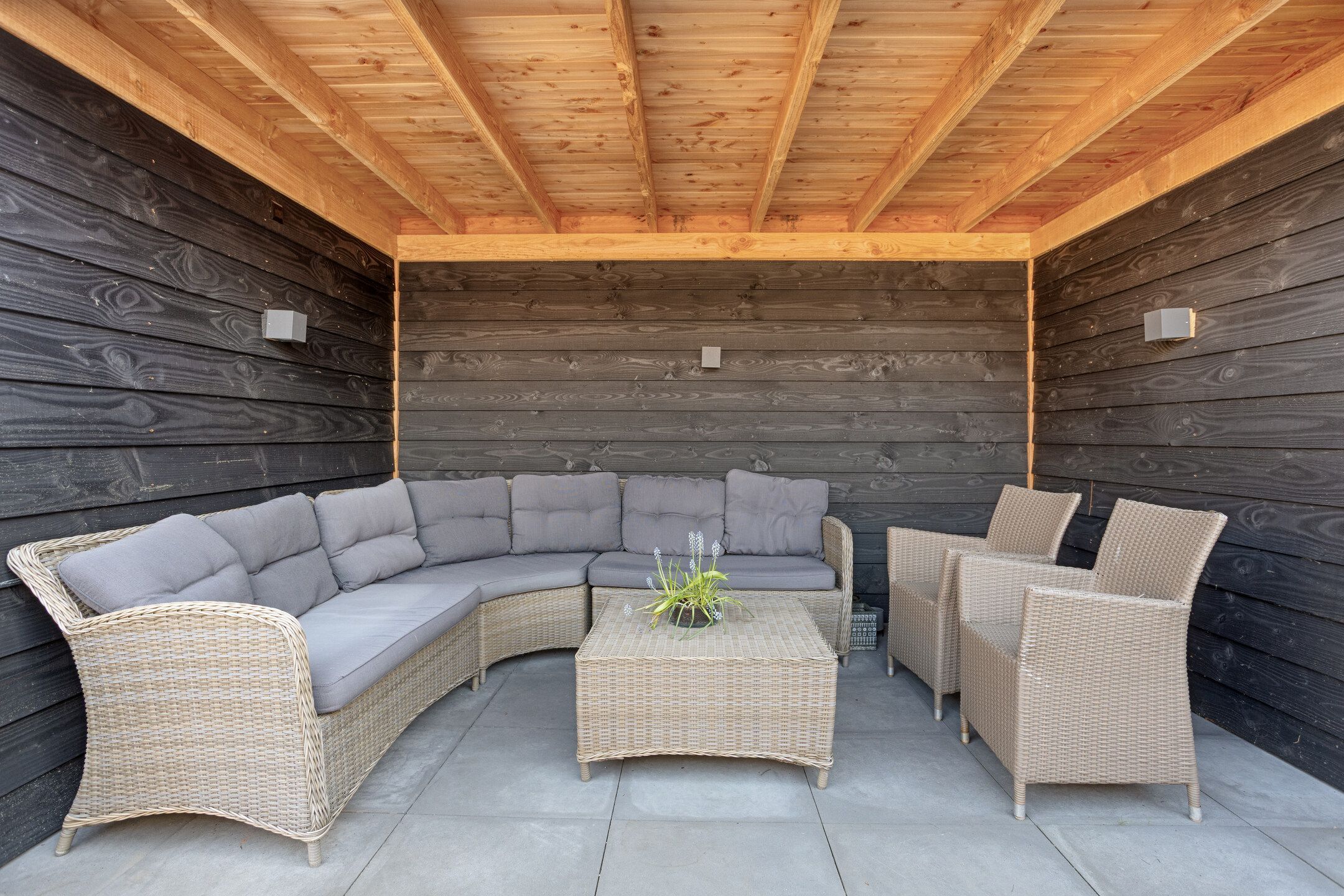 Photo 27 of Dokter Weversstraat 12