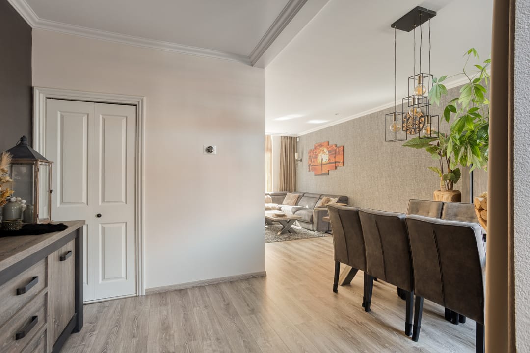 Photo 13 of Dokter Weversstraat 12