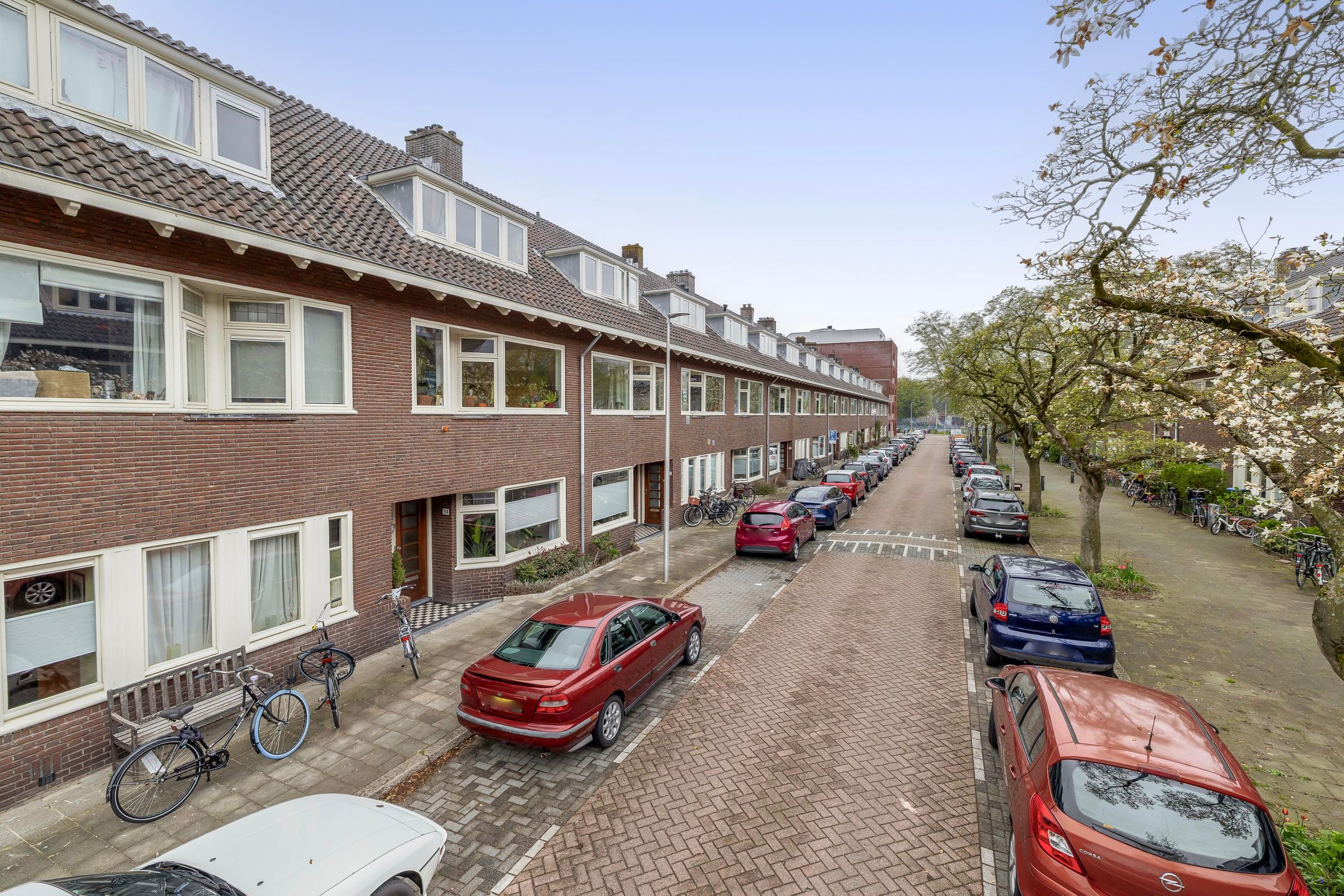 Foto 6 van Van Koetsveldstraat 38