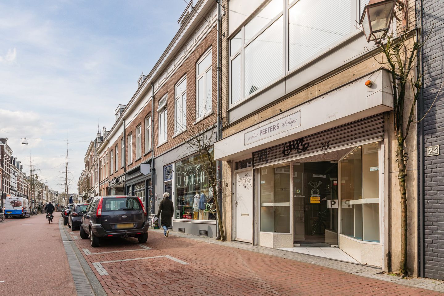 Bekijk foto 2 van van Welderenstraat 26