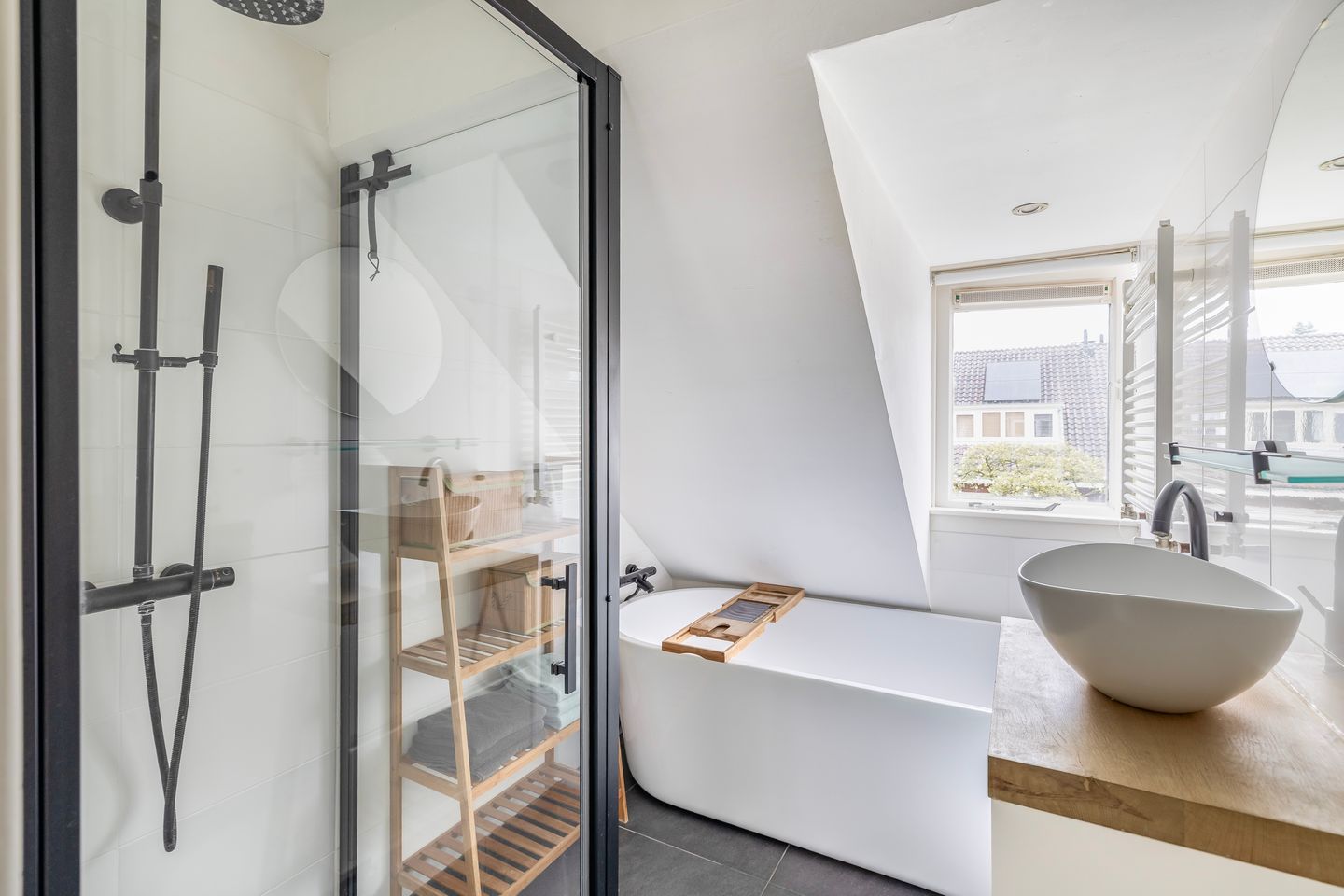 Foto 34 van Van Koetsveldstraat 38