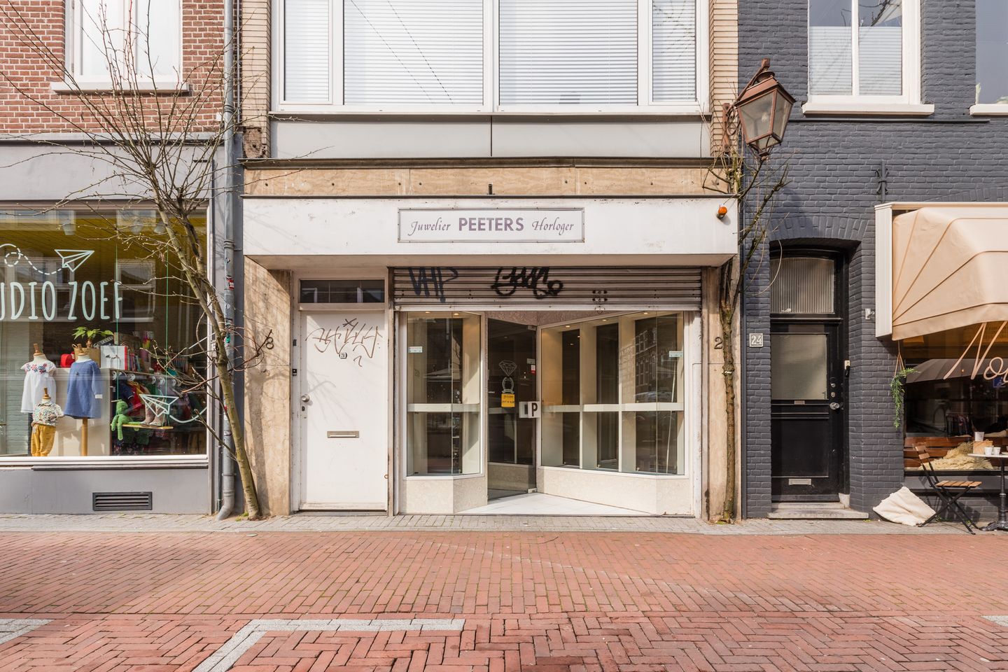 Bekijk foto 3 van van Welderenstraat 26