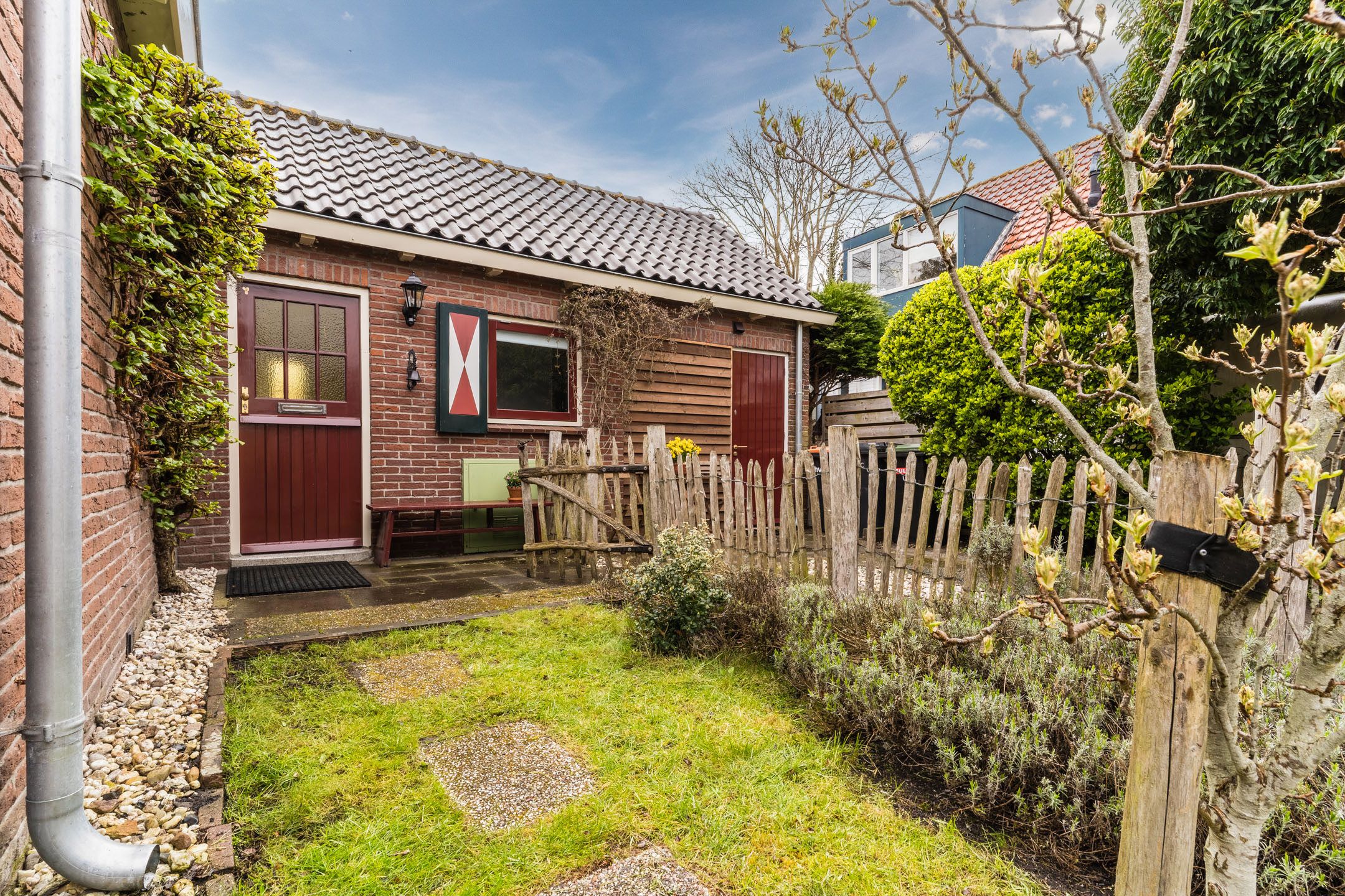 Photo 6 of Dom Huybenlaan 27-A