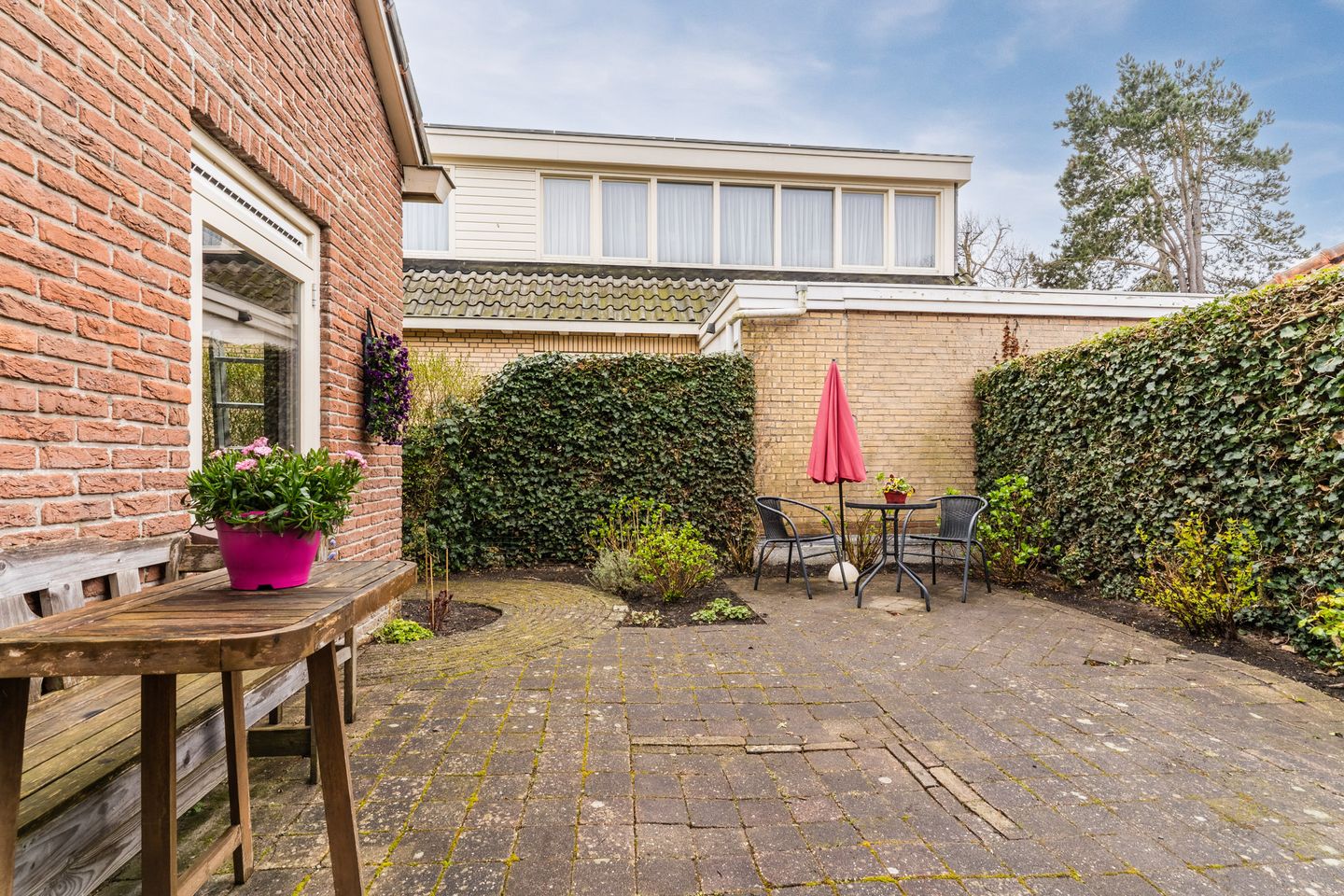 Photo 4 of Dom Huybenlaan 27-A