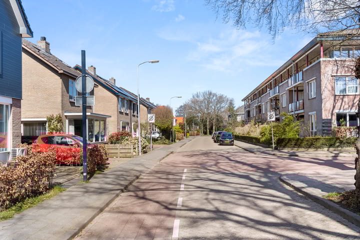Photo 4 of Schoolstraat 13