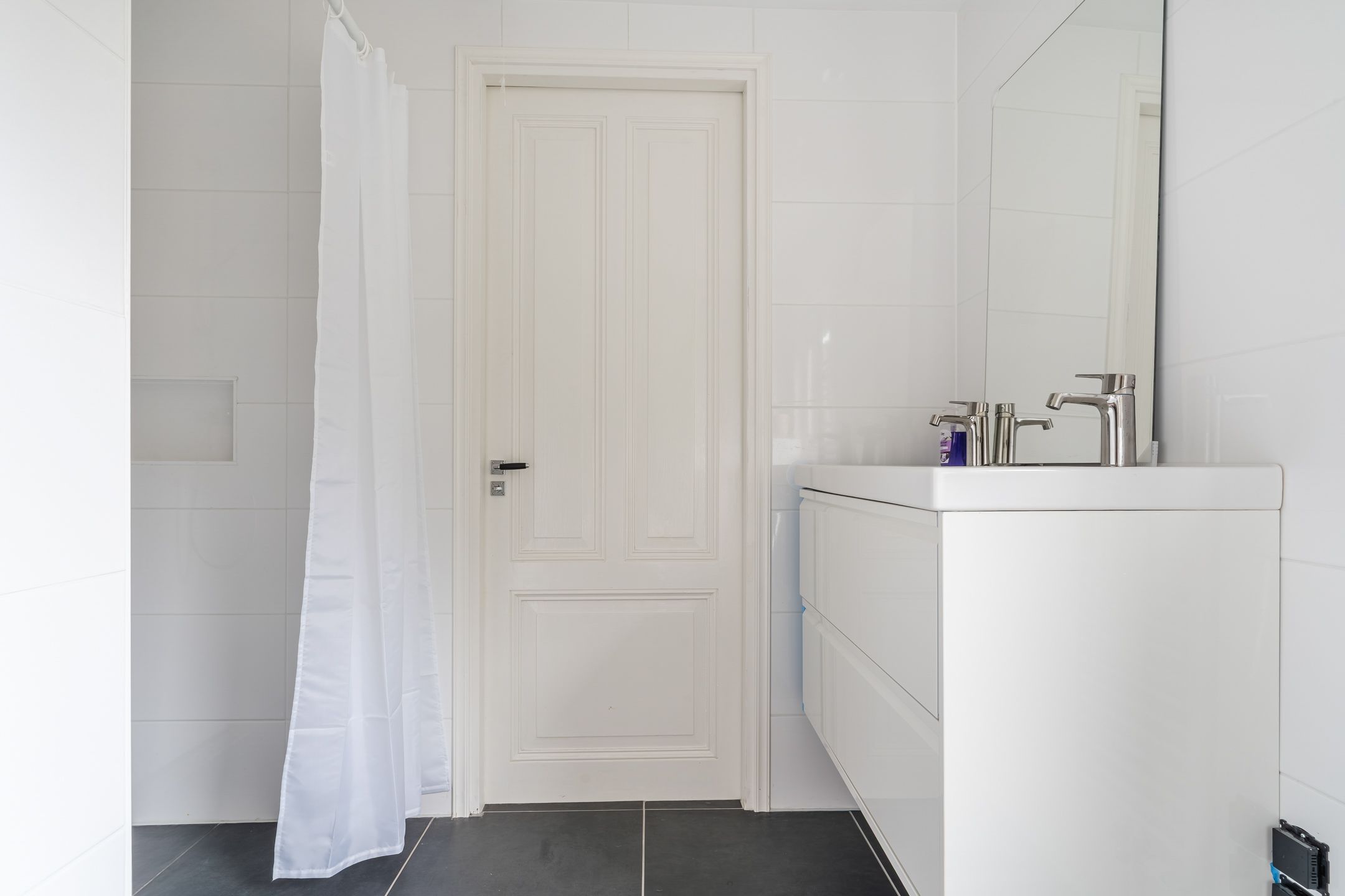 Photo 27 of Dom Huybenlaan 27-A