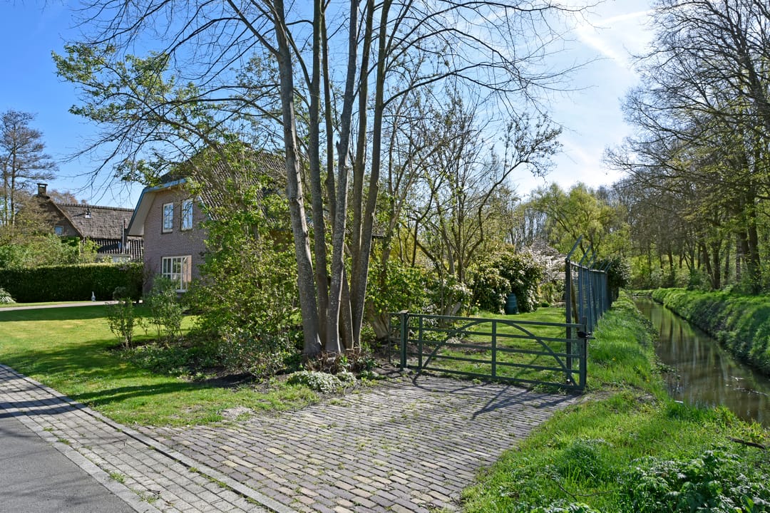 Photo 56 of Middelweg 3