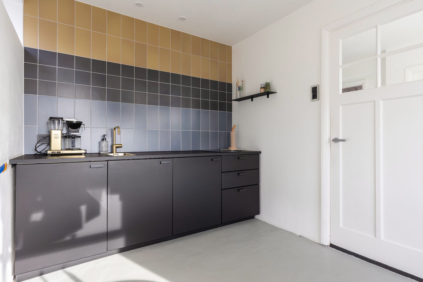 Bekijk foto 4 van Spoorstraat 49