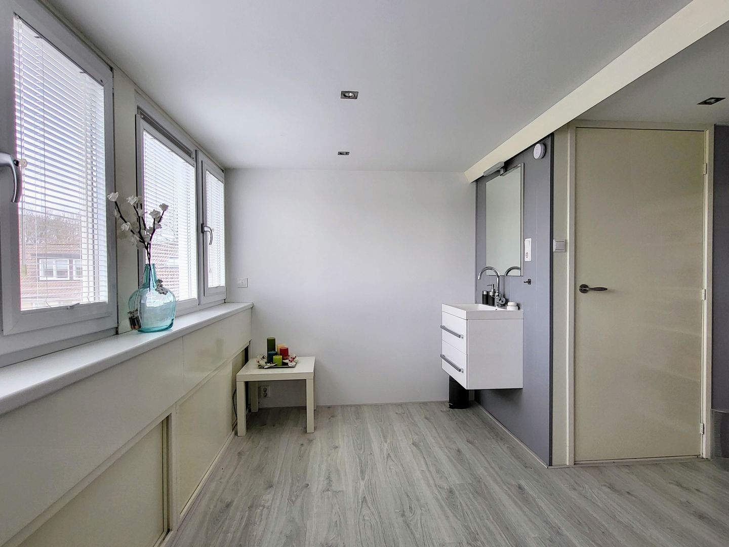 Foto 20 van Midscheeps 4