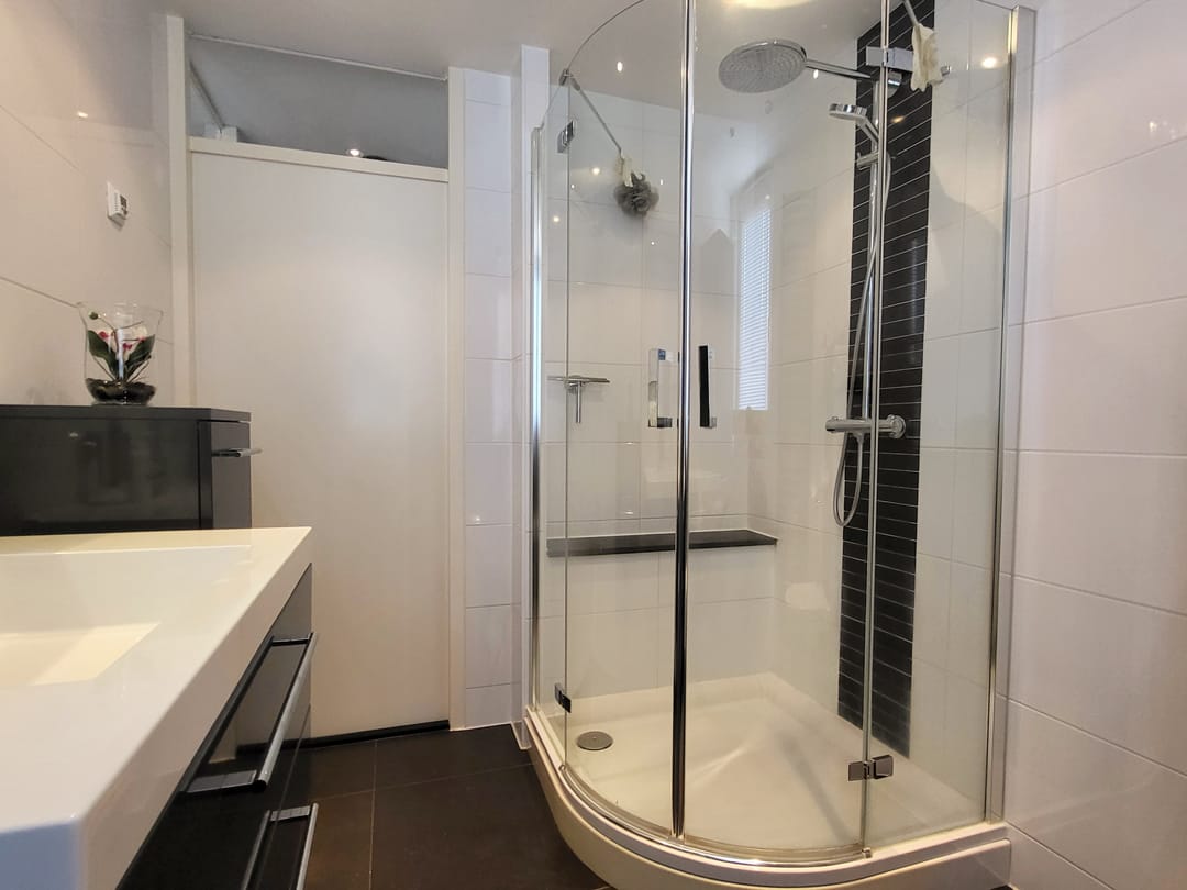 Foto 17 van Midscheeps 4