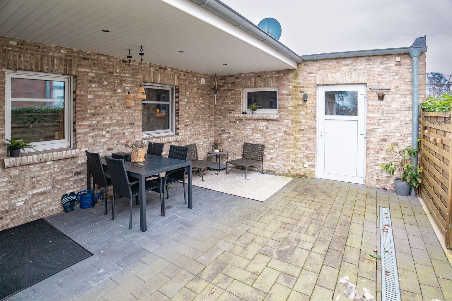 Charming Bungalow with Private Boat Dock Near the Ems — 25