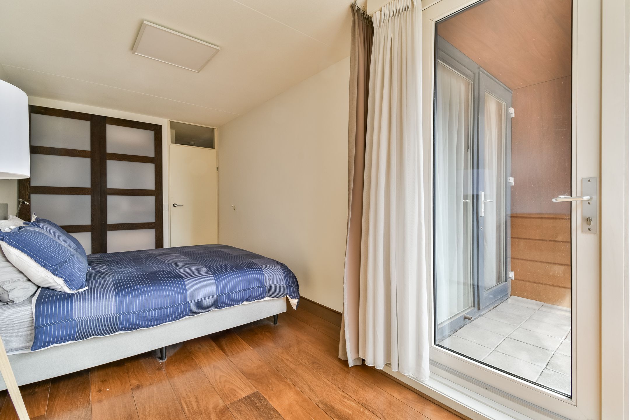 Foto 12 van Prinseneiland 557