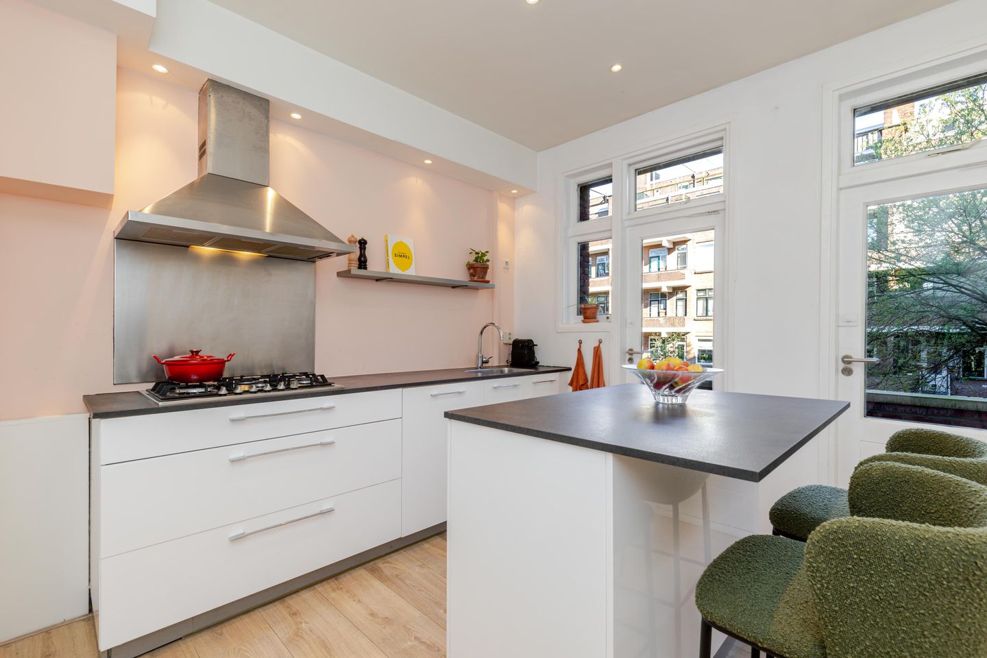 Foto 20 van Nolensstraat 3-B