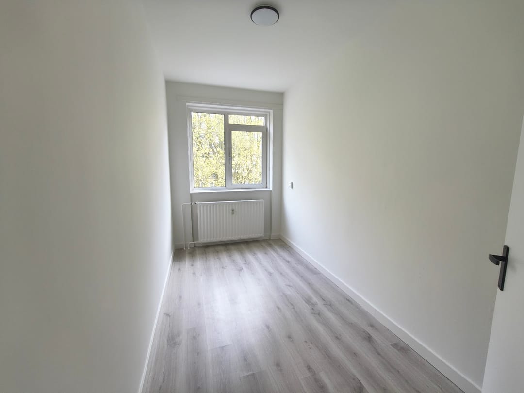 Photo 7 of Zuid-Hollandstraat 72-3