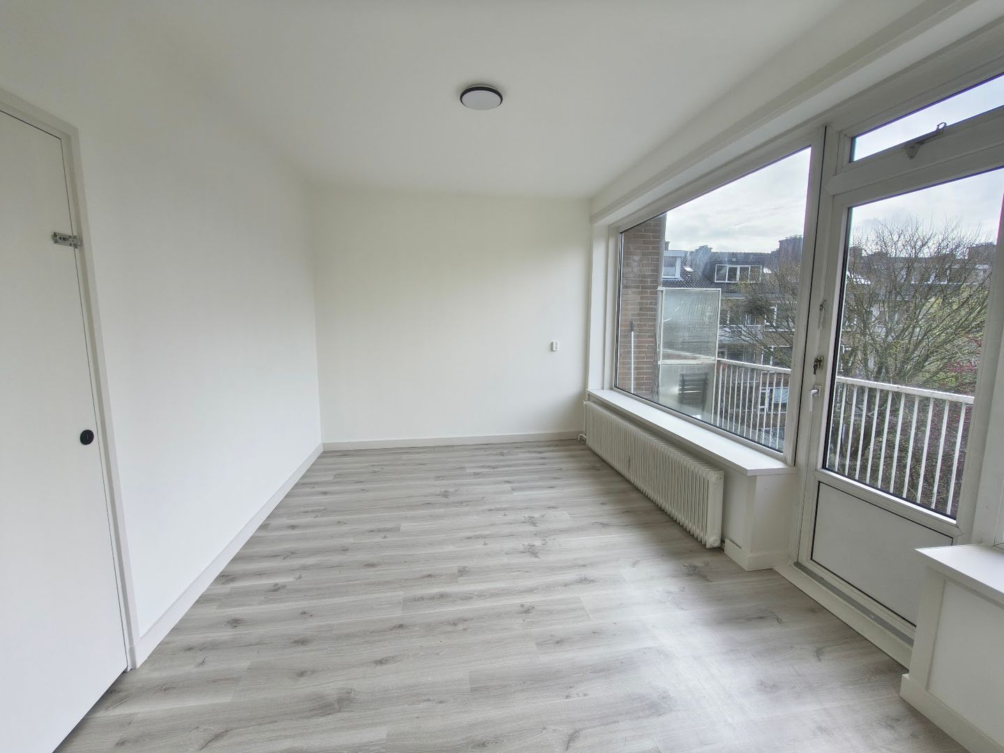 Photo 10 of Zuid-Hollandstraat 72-3