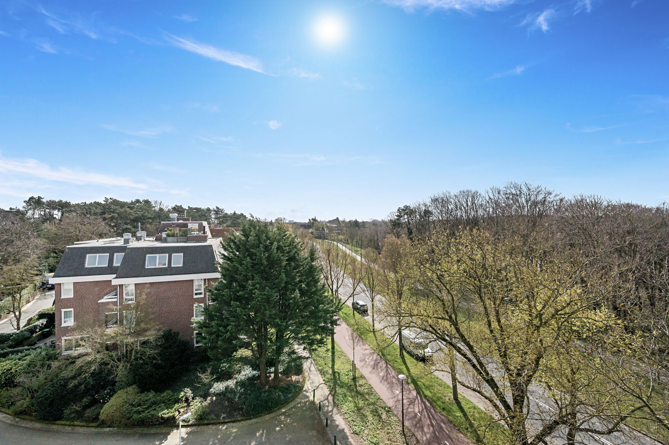 Photo 21 of Badhuisweg 131