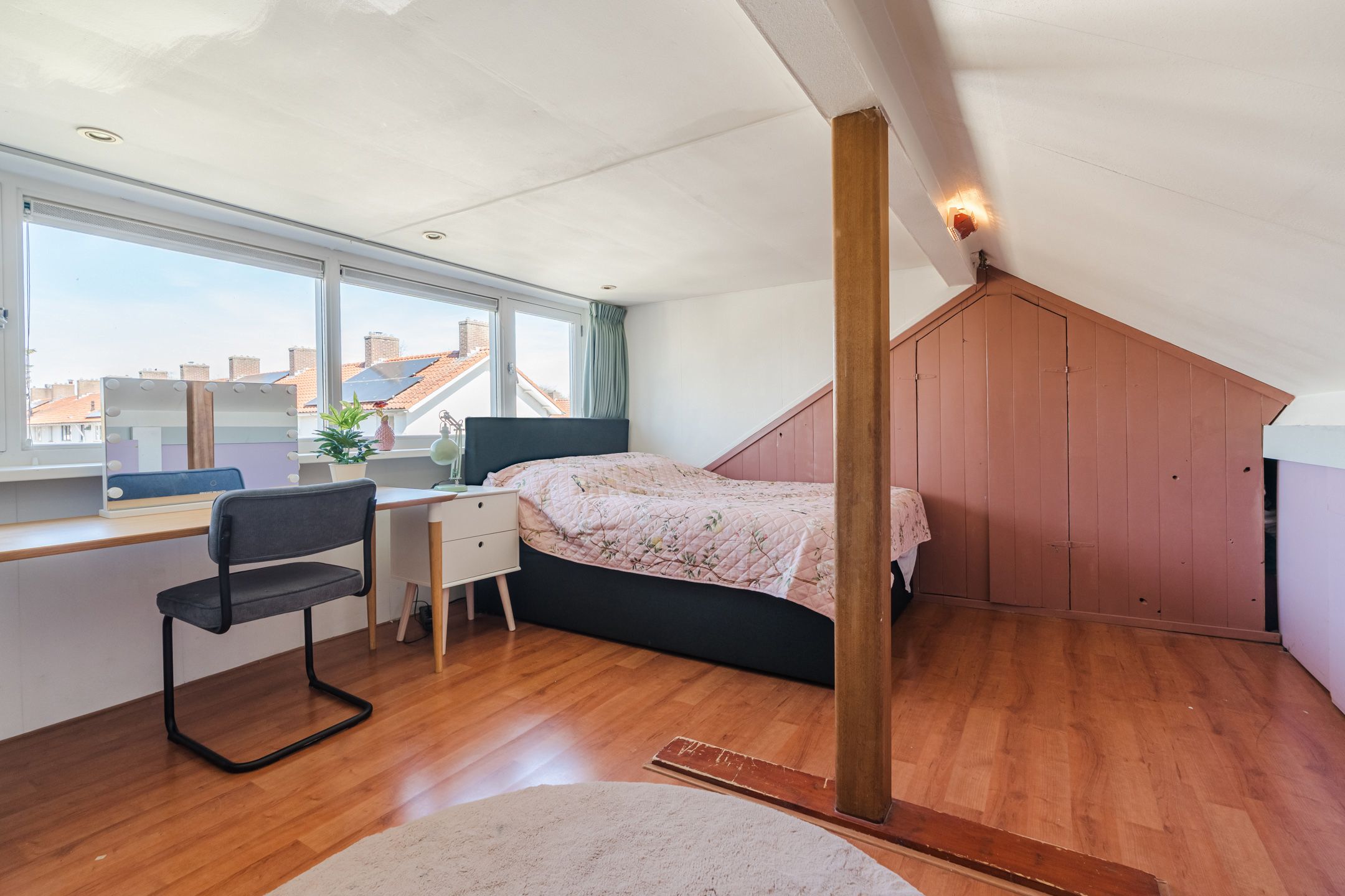 Foto 36 van Roothaanstraat 6