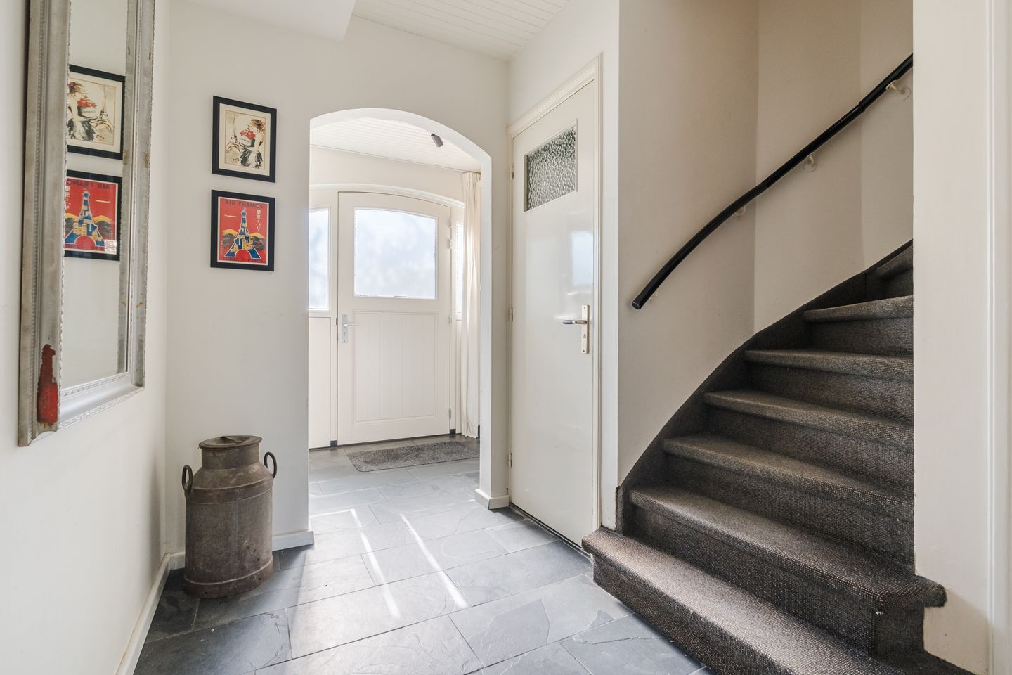 Foto 5 van Roothaanstraat 6