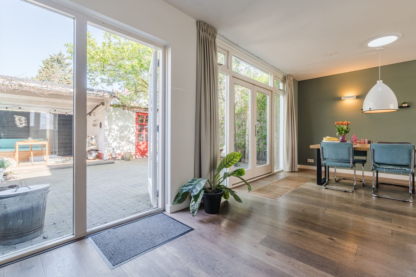 Foto 20 van Roothaanstraat 6