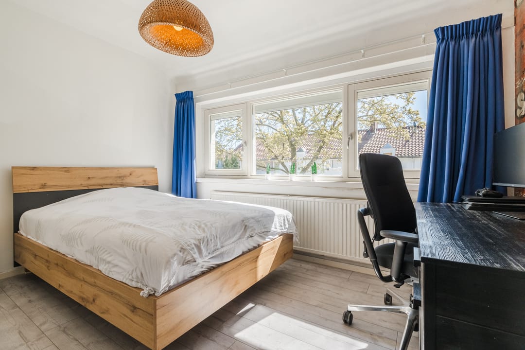 Foto 28 van Roothaanstraat 6