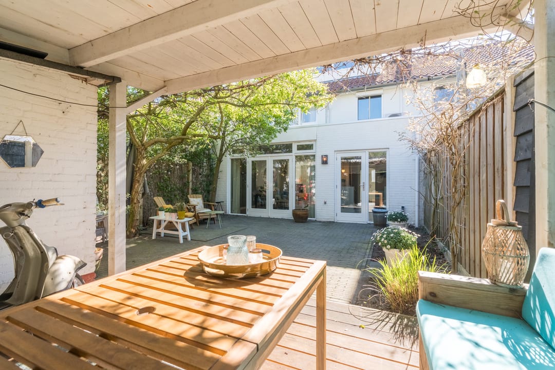 Foto 43 van Roothaanstraat 6