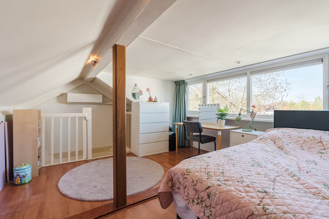 Foto 37 van Roothaanstraat 6