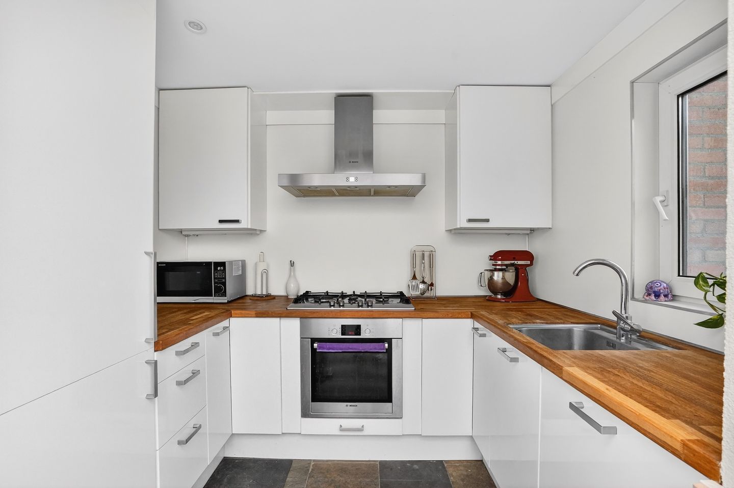 Foto 14 van Wilhelminakanaalstraat 26