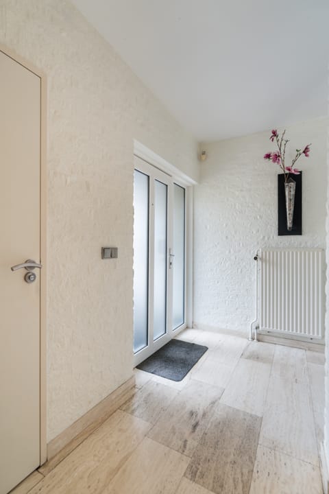 Photo 10 of Breeven 19