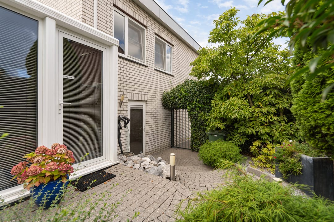 Photo 53 of Breeven 19