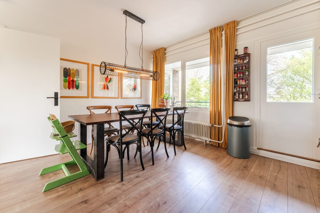 Photo 22 of Eastonstraat 200