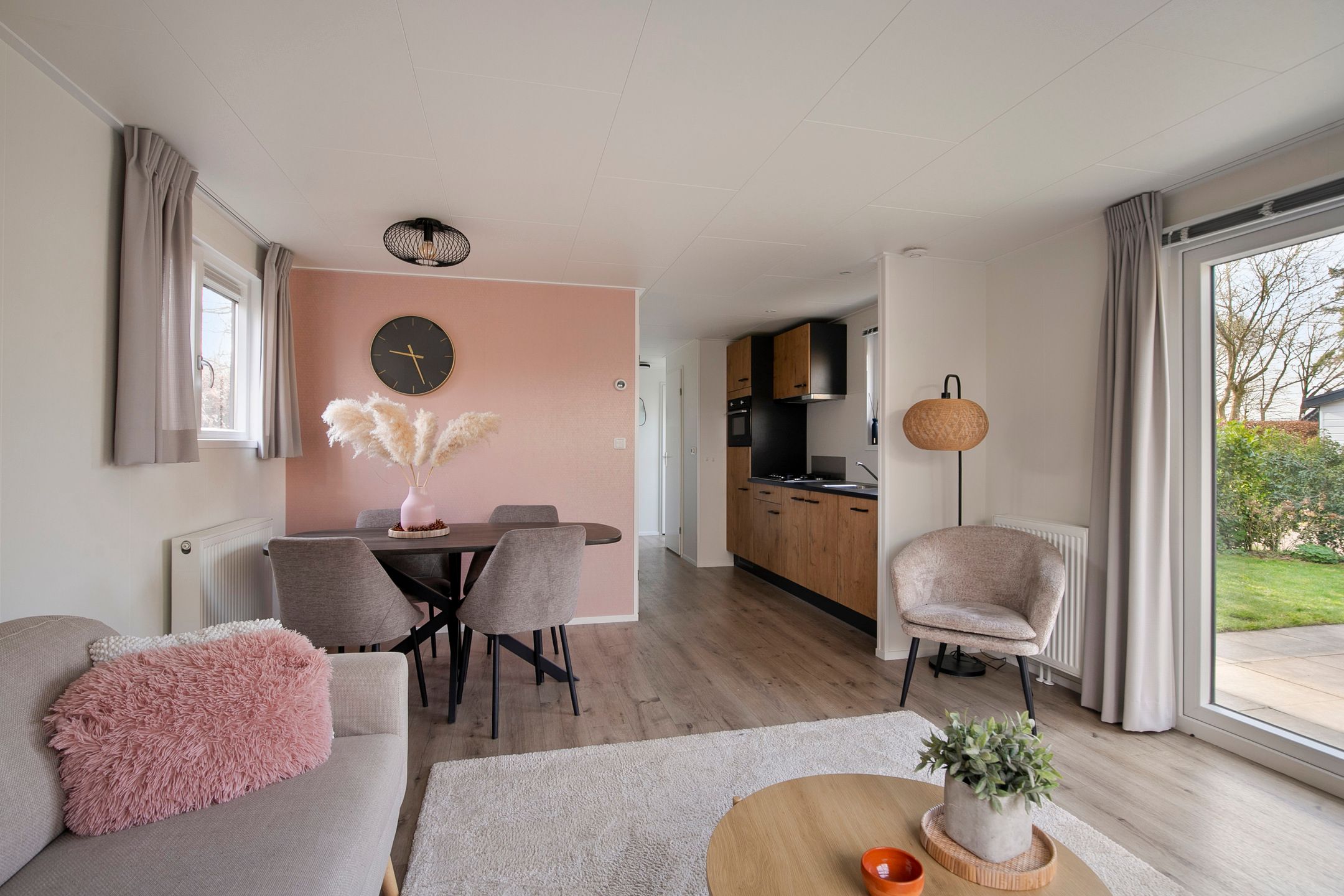 Foto 12 van Tongerenseweg 134-33