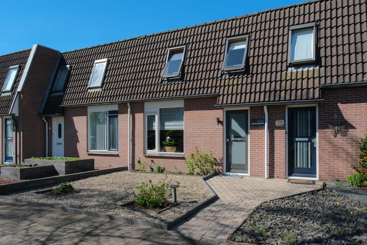 Photo 2 of De Hop 165