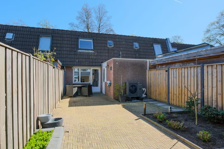 Photo 3 of De Hop 165