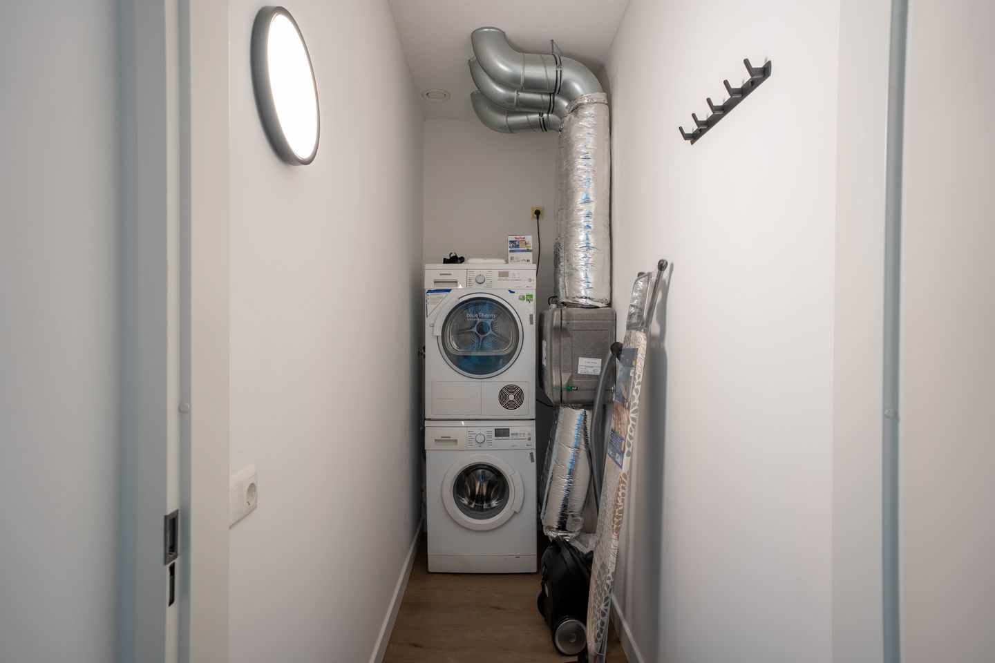 Foto 19 van Mies van der Rohestraat 289