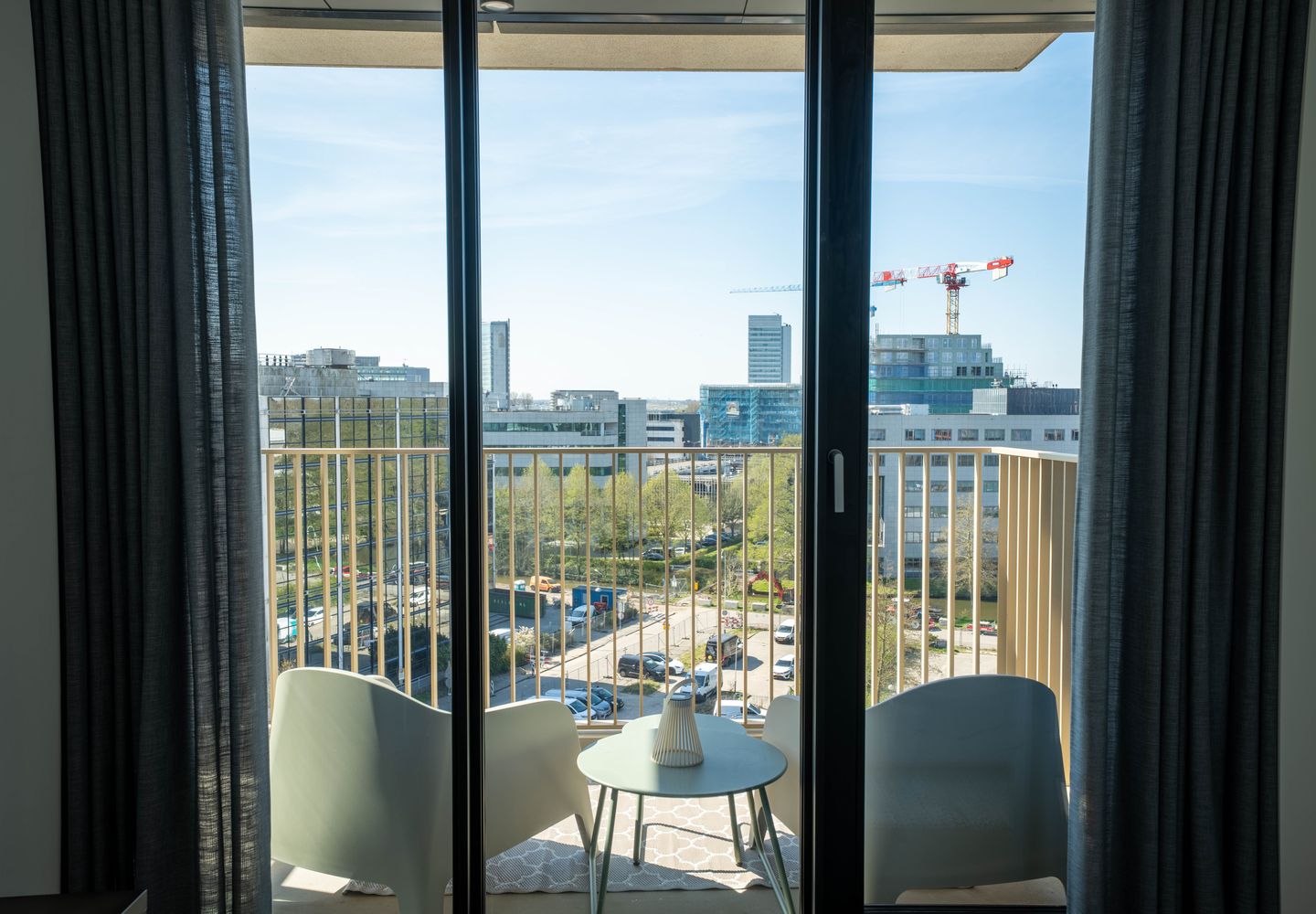 Foto 4 van Mies van der Rohestraat 289