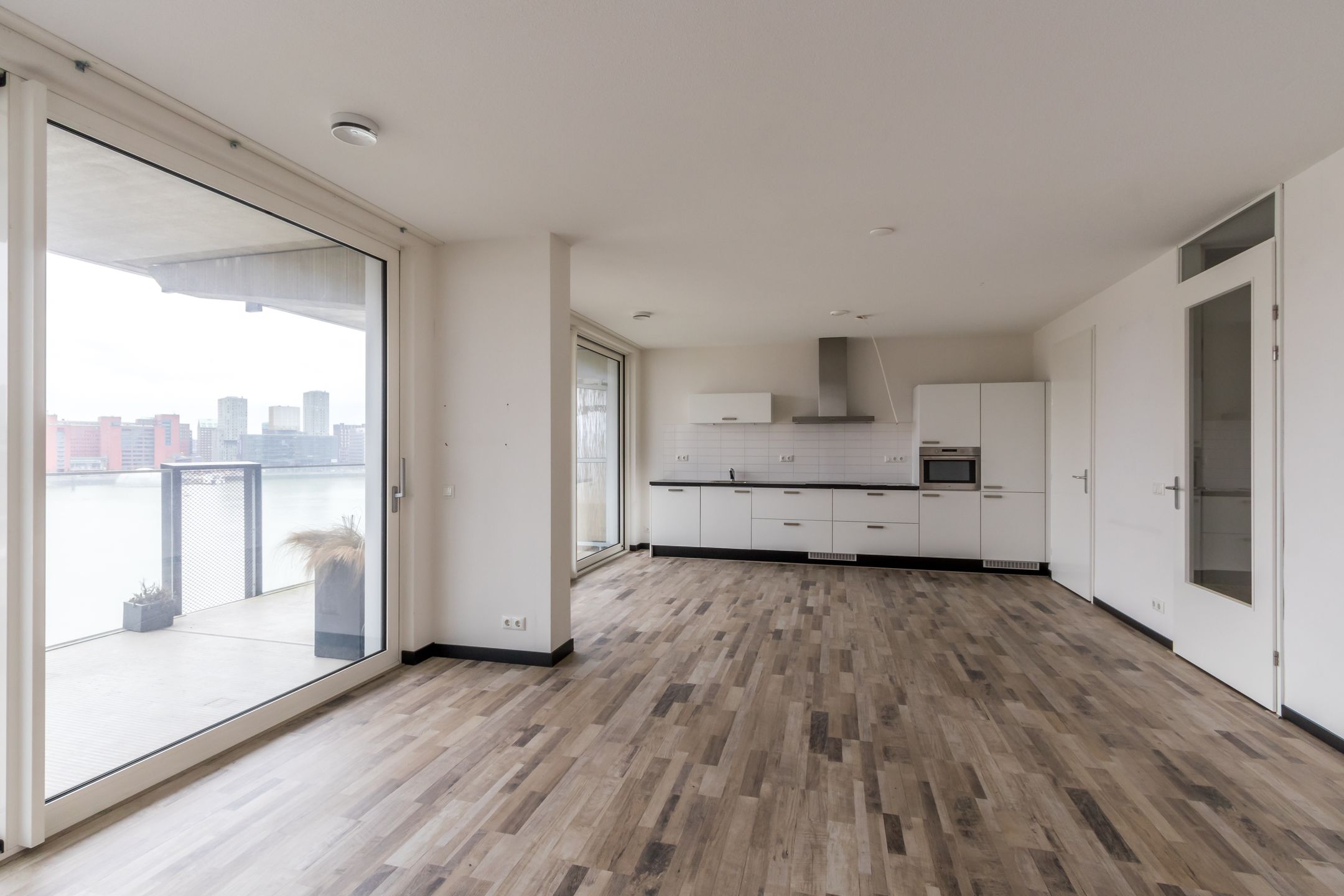 Photo 9 of Nico Koomanskade 303