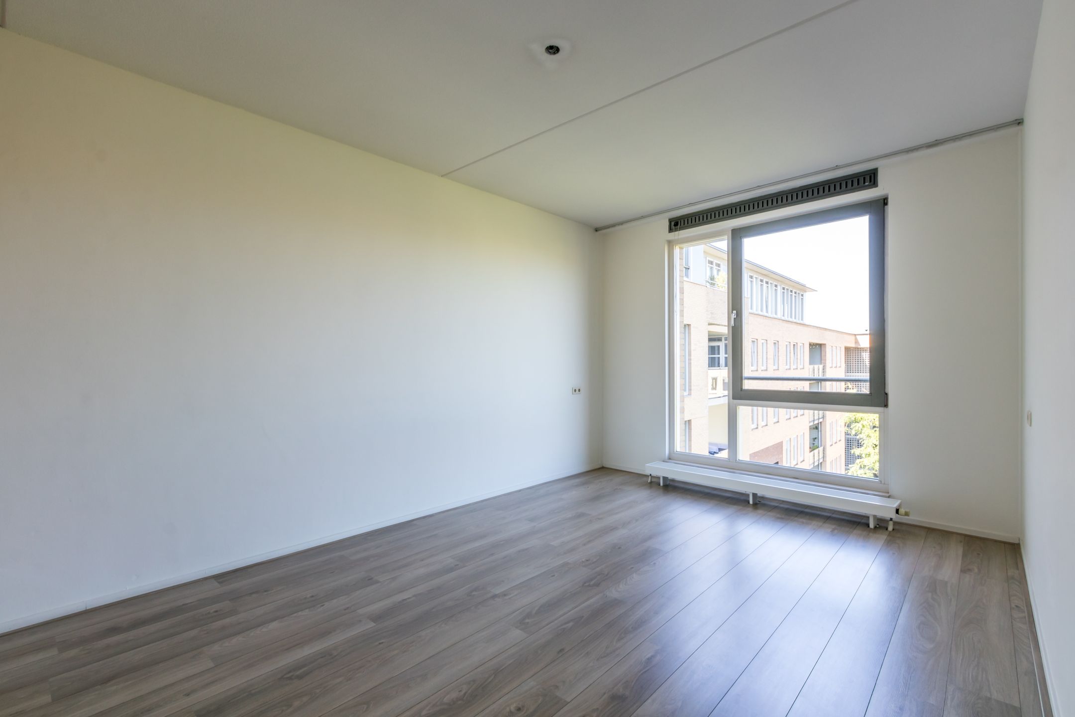 Foto 12 van Laan der Hesperiden 48