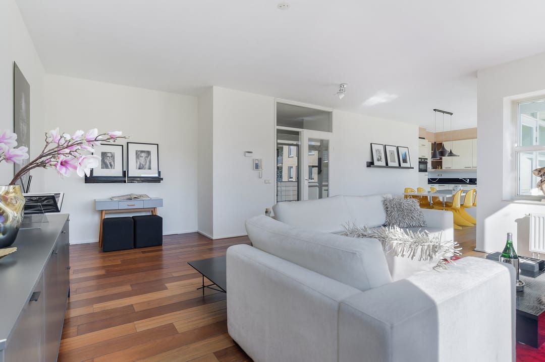 Foto 2 van Laan der Hesperiden 28