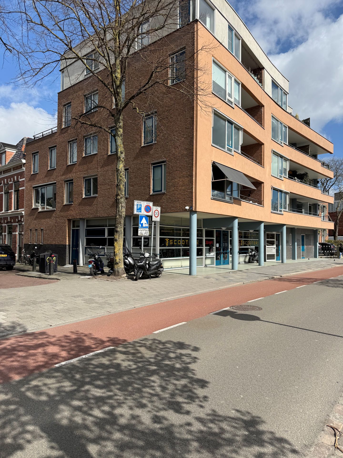 Bekijk foto 1 van Turfsingel 38