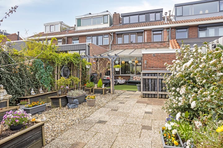 Foto 2 van Burgemeester van Esstraat 196