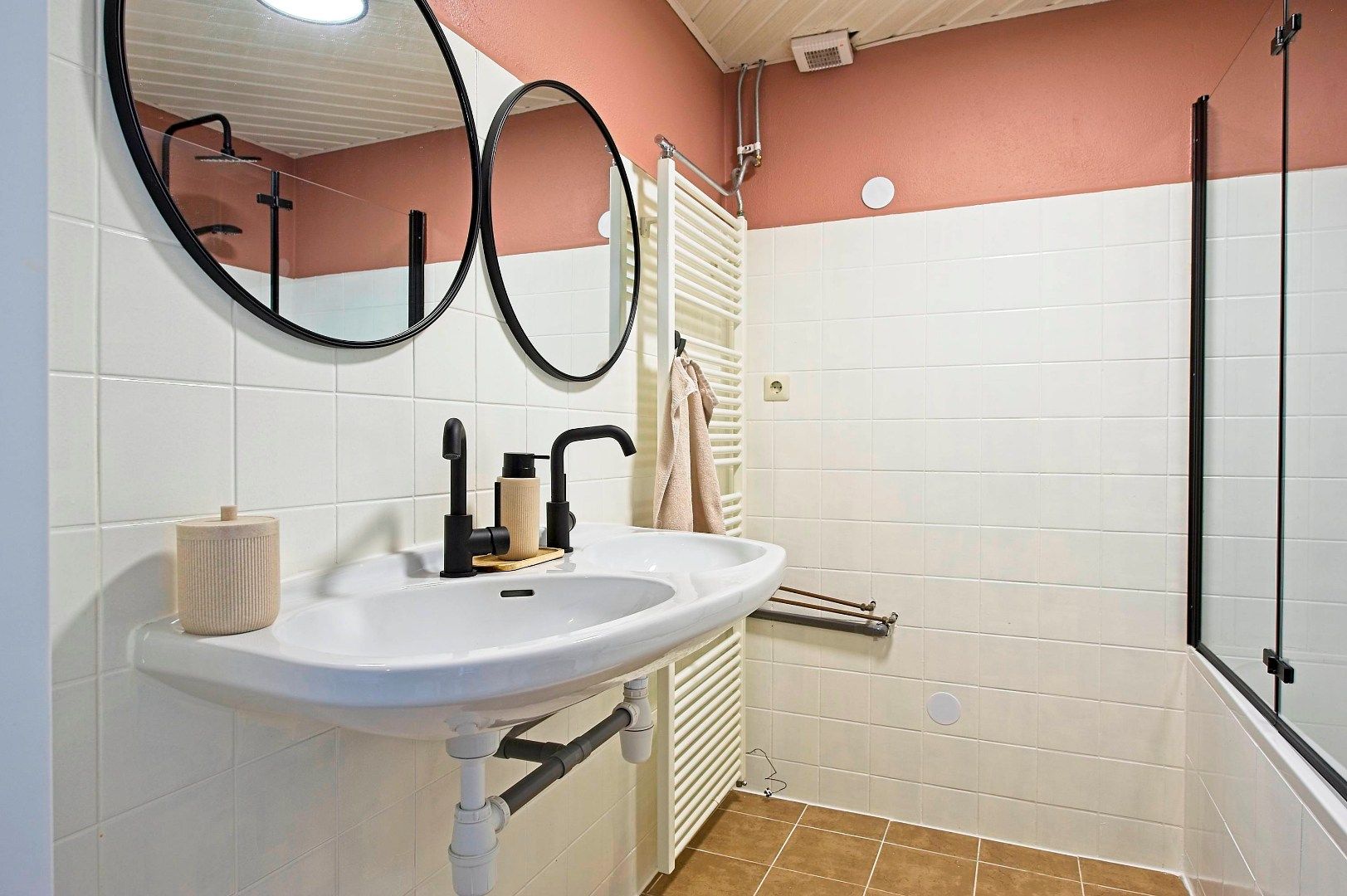 Photo 36 of Goudenregenlaan 20